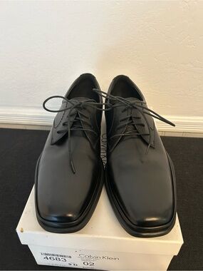 Calvin Klein Men’s Black Leather Lace-Up Dress Shoes,